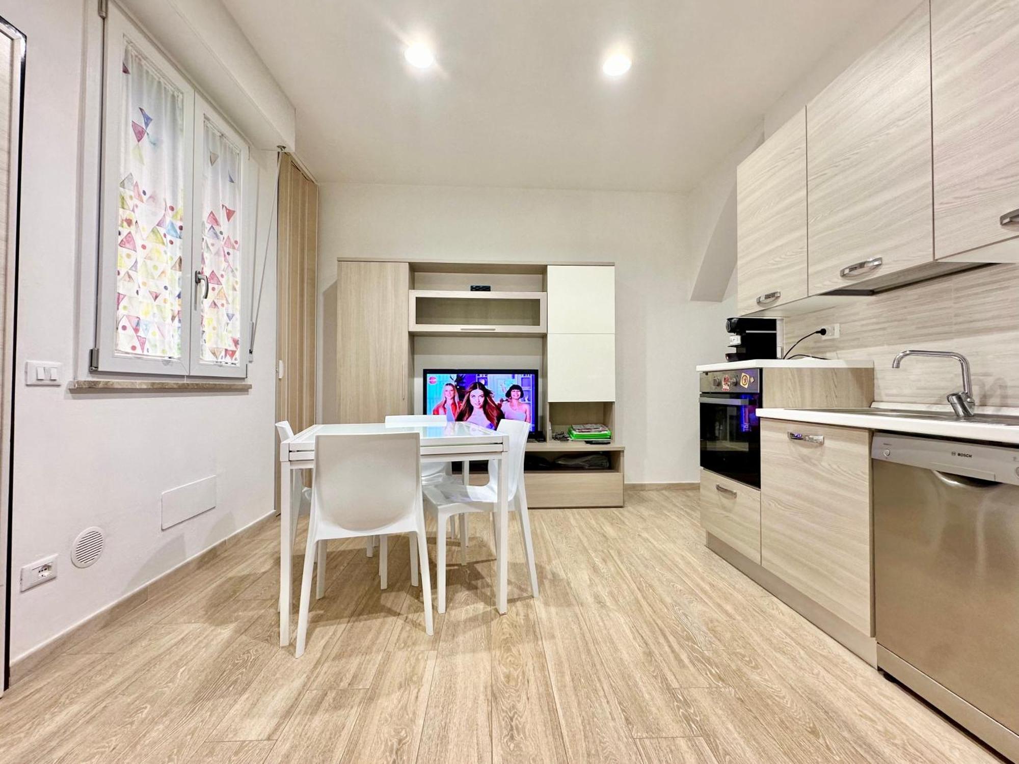 Apartment Queen E